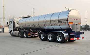 從“懷疑”到“推薦” 湯經(jīng)理的鮮奶運(yùn)輸車(chē)升級(jí)之路